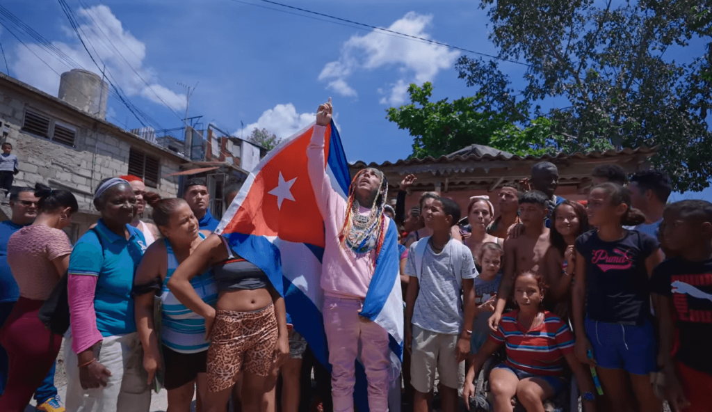 Tekashi Ix Ine Regresa A Cuba Para Grabar Nuevo Video Con Lenier Mesa