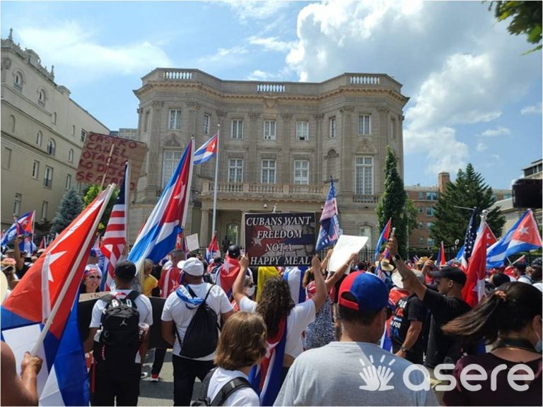 “Oswaldo Payá Way” así se llamará la calle frente a la embajada cubana en Washington