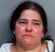 Madre de origen cubano fue arrestada en Florida por encerrar a su hijo en una jaula de perros