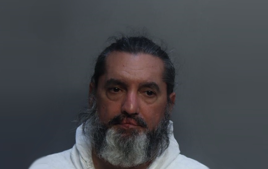 Cubano residente de Hialeah acusado de asesinar a su hermana