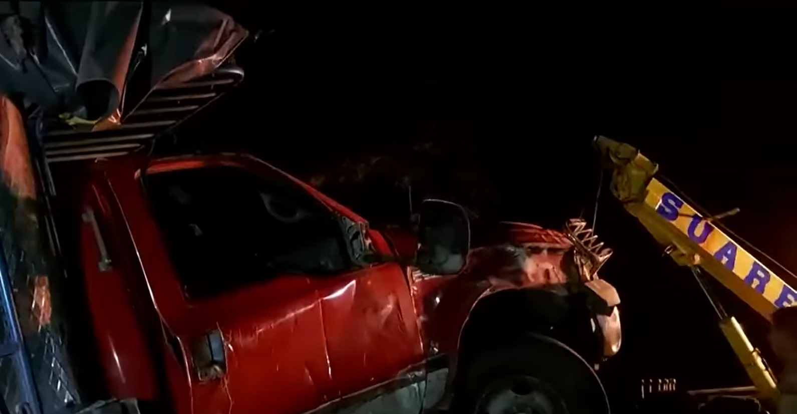 Migrantes cubanos terminan lesionados tras volcarse un camión en México