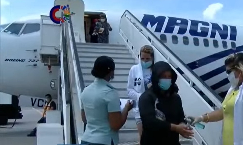 EEUU y México deportan a casi100 cubanos de regreso a la Isla