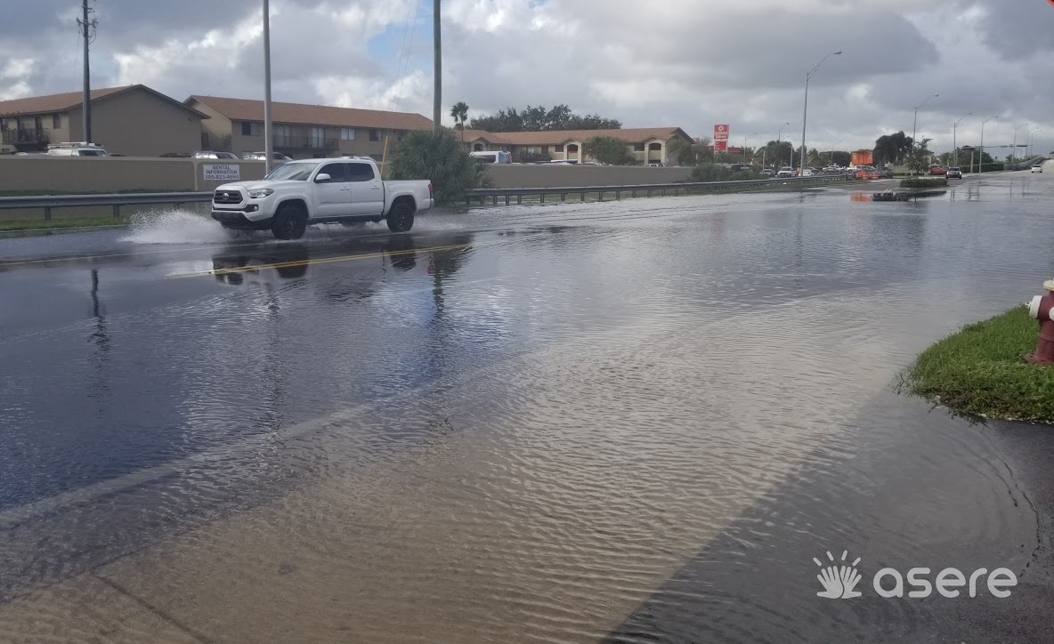 Advierten sobre inundaciones en Florida a causa del paso de Ian
