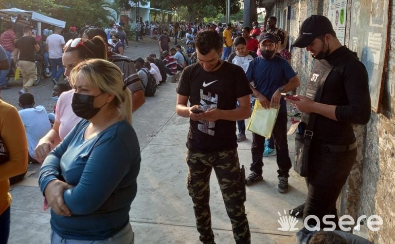 Noviembre registró un número récord de migrantes cubanos que cruzaron la frontera de EEUU