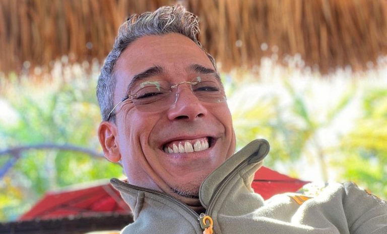 Humorista cubano Yubran Luna celebra sus 51 años