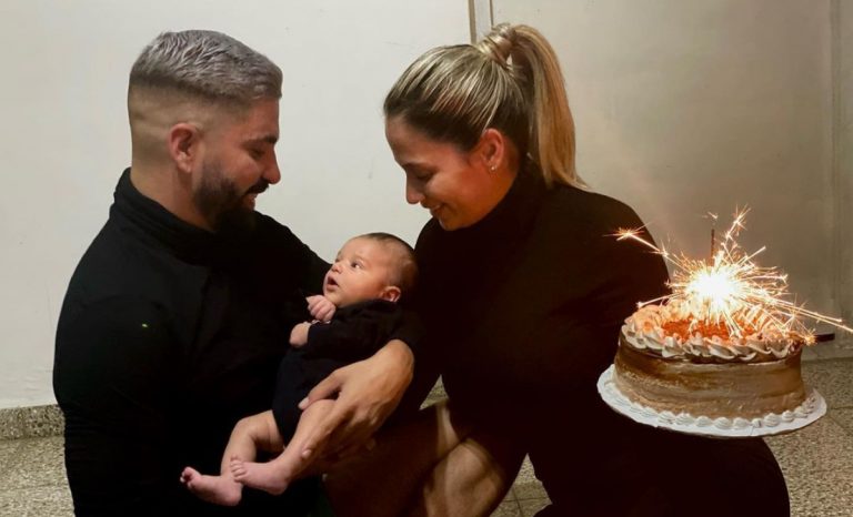 Bastian, el bebé de Alejandro Cuervo y Arletys Rodríguez cumple un mes de vida