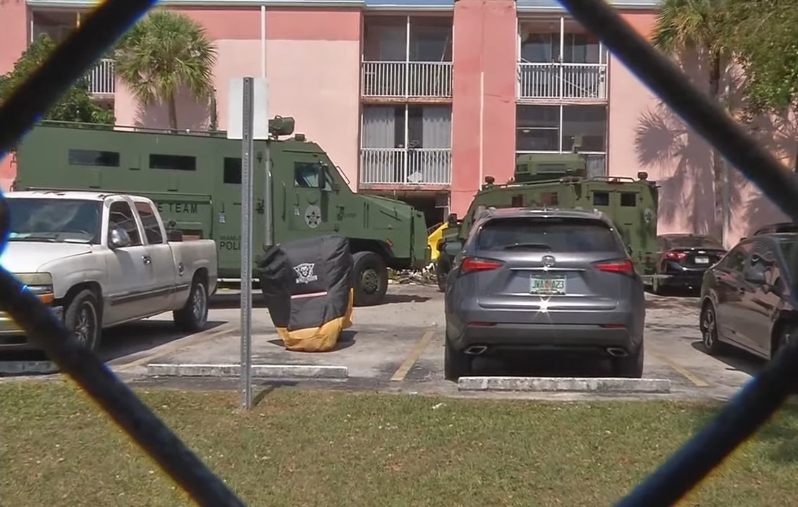 Cubano fue baleado en Miami-Dade y la policía abatió al tirador