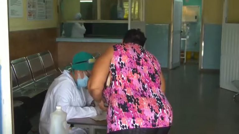 Régimen reconoce brote de enfermedad misteriosa en Santiago de Cuba