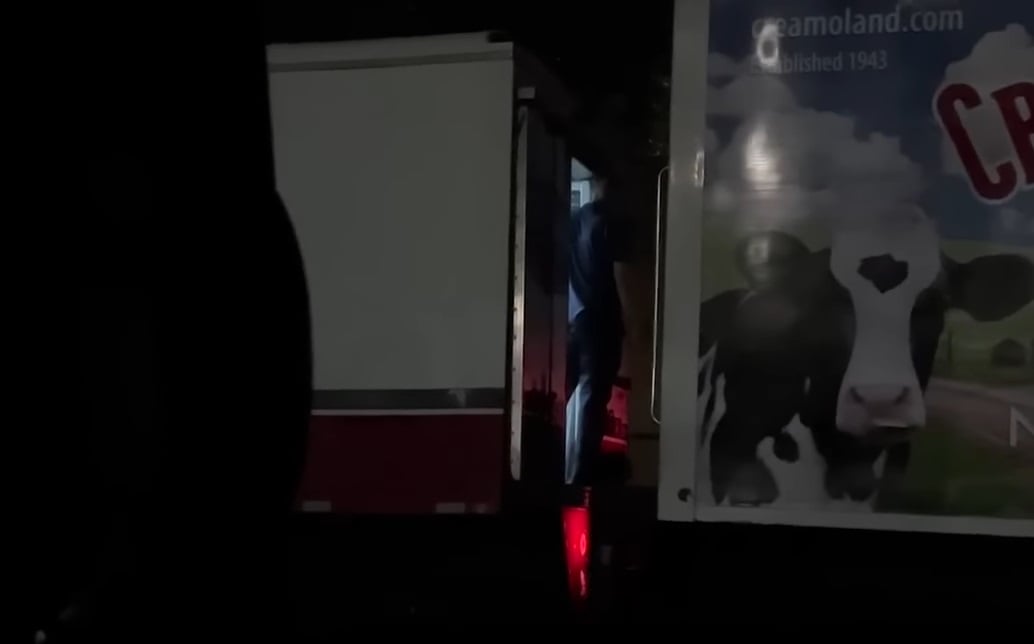 Arrestan a seis cubanos en Florida por el robo de un millón de dólares en productos lácteos