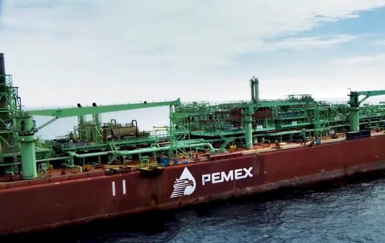 México quiere reactivar envíos de petróleo a Cuba tras cambio de postura de Trump