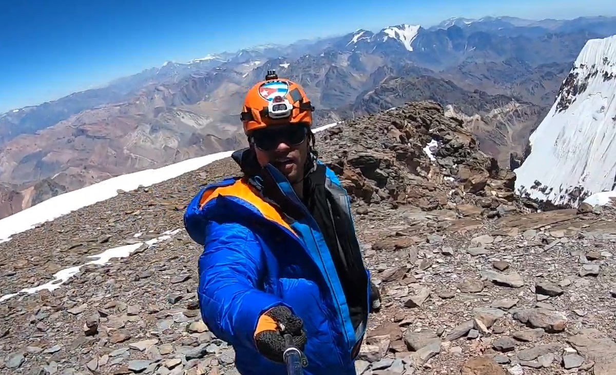 Montañista cubano Yandy Núñez se prepara nuevamente para intentar escalar el Everest