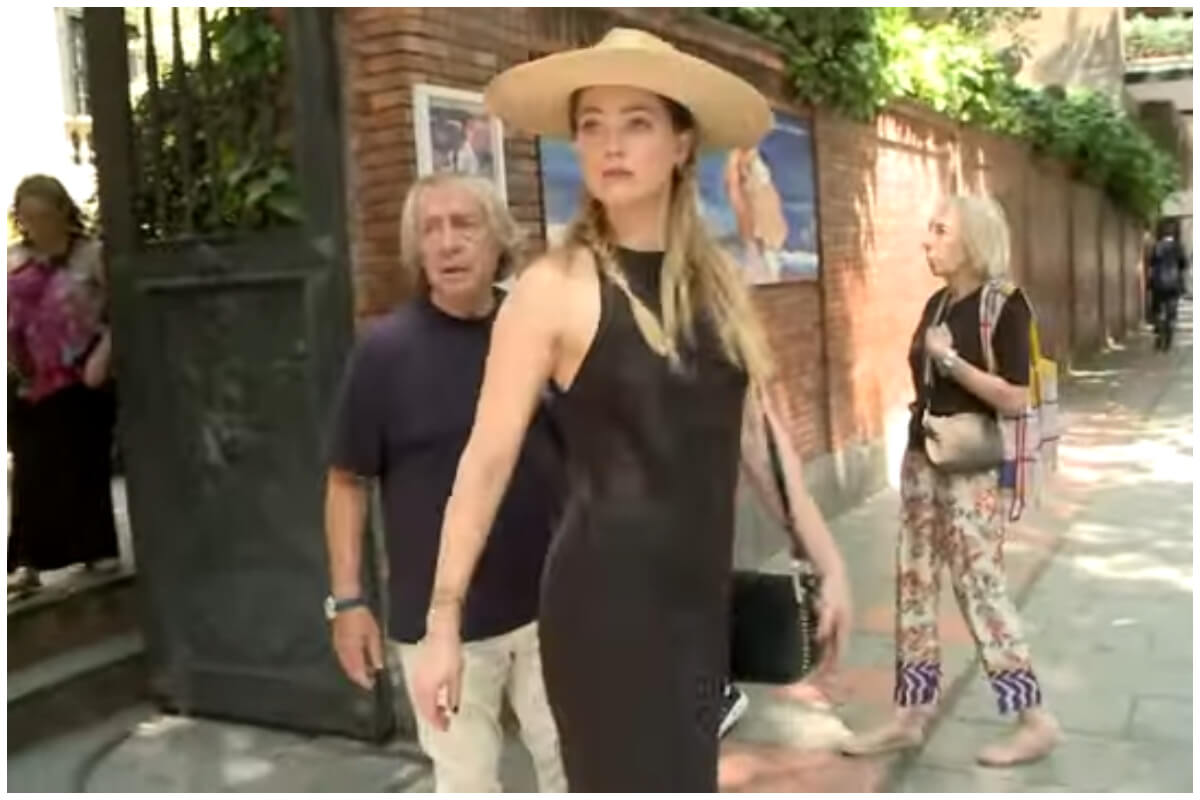 Amber Heard en Madrid. (Captura de pantalla: Chance- YouTube)