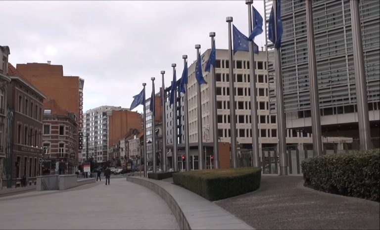 Parlamento europeo aprueba suspender la cooperación con Cuba