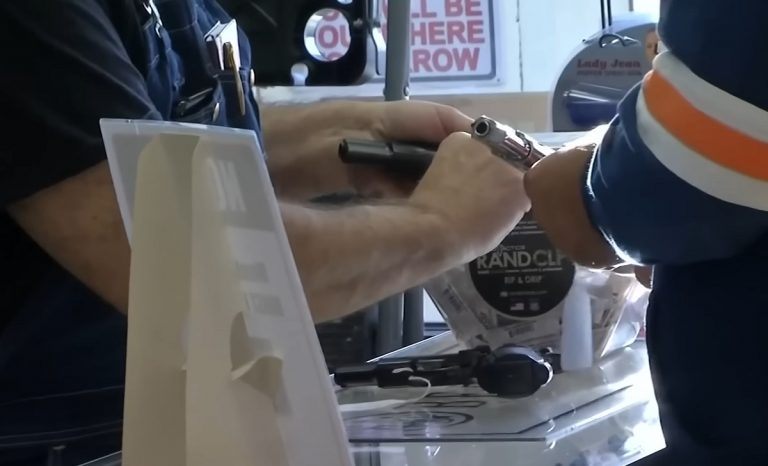 Entra en vigor ley que permite portar armas ocultas en Florida sin necesidad de permiso