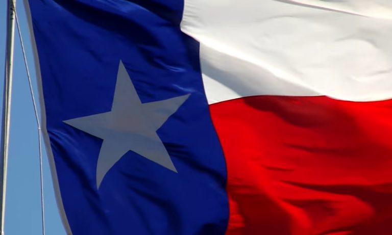 Condenan a tres cubanos por tráfico de mujeres en Texas