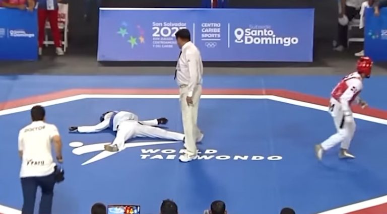 Deportista cubana de Taekwondo se desmaya en pleno combate durante los Juegos Centroamericanos