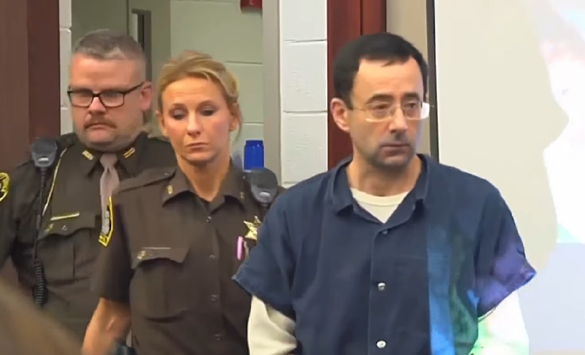 Larry Nassar: médico acusado de abusar de varias gimnastas fue apuñalado en prisión