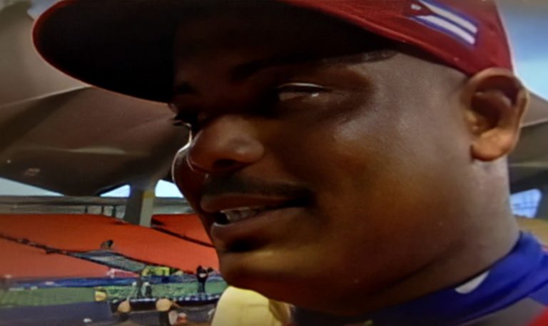 Muere en Matanzas el expelotero cubano Yoandy Garlobo