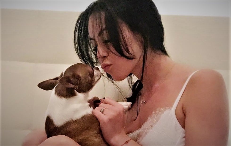 La influencer Imaray Ulloa se despide de su mascota. (Foto: imarayulloa-Instagram)