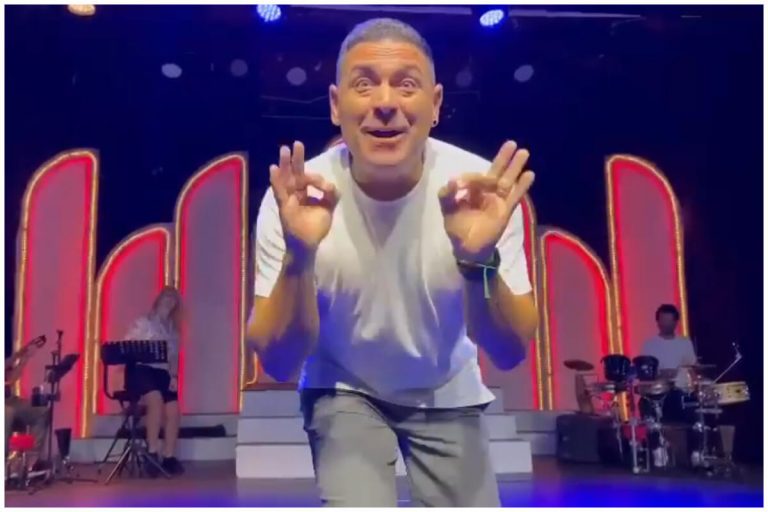 Mijail Mulkay presenta su show en vivo ‘Ay Love Miami!’ ¡Hasta Yotuel lo recomendó!