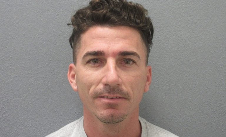 Cubano de Hialeah arrestado por exhibirse indebidamente en un hotel de Cayo Largo