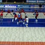 Jugadores de voleibol cubanos en la cancha. (Captura de pantalla:Volleyball Source 2.0-YouTube)