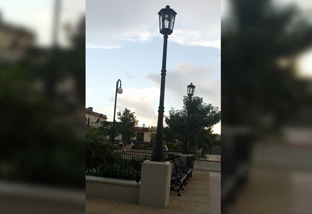 Niño sufre descarga eléctrica en parque de Matanzas