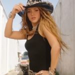 Shakira exhibe otra vez a Piqué con su nuevo tema ‘El Jefe’