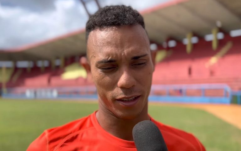 El pitcher Yeudis Reyes Gamboa abandonó la delegación cubana en Puerto Rico
