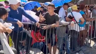 Migrantes cubanos varados en Chiapas se preparan para salir en caravana. (Captura de pantalla: Martí Noticias-Facebook)