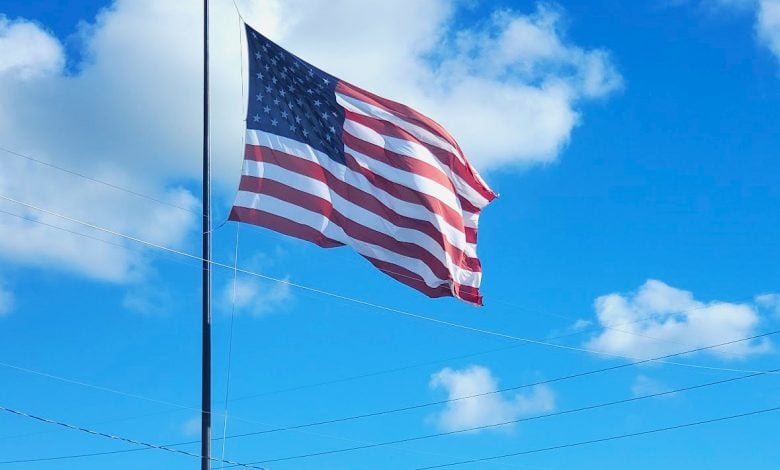 Foto ilustrativa de una bandera de los Estados Unidos de América. (Foto: Asere Noticias)