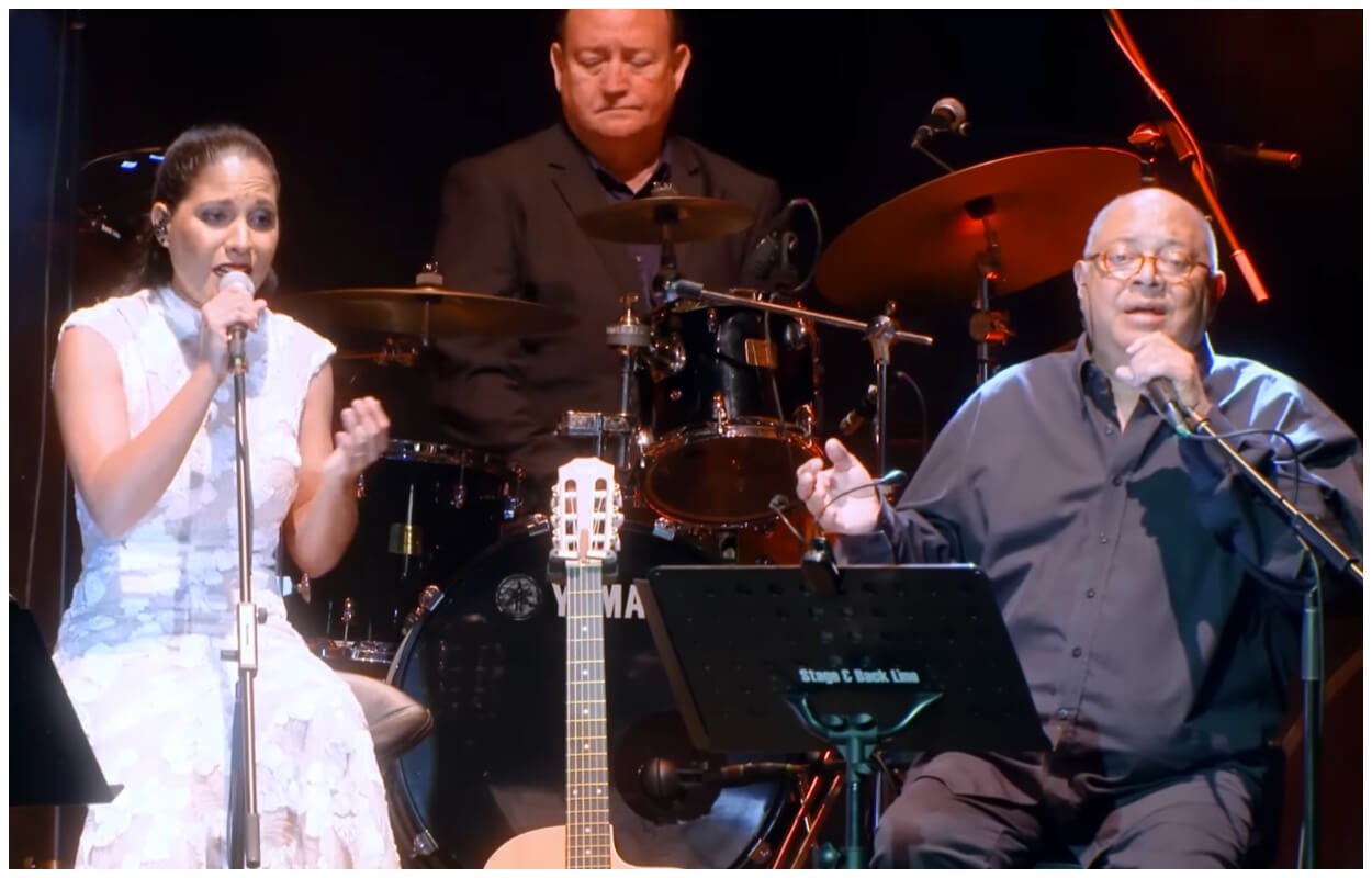 Haydée Milanés y Pablo Milanés en concierto. (Captura de pantalla: Haydée Milanés- YouTube)
