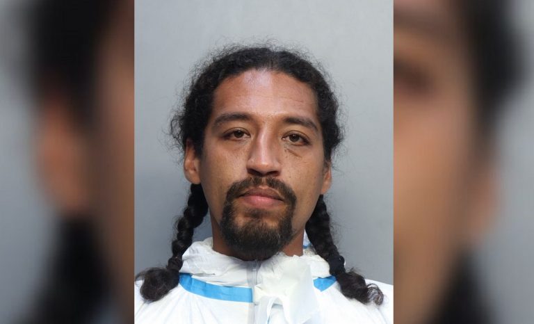 Hombre de Miami-Dade asesina a un padre y a sus dos hijos tras disputa