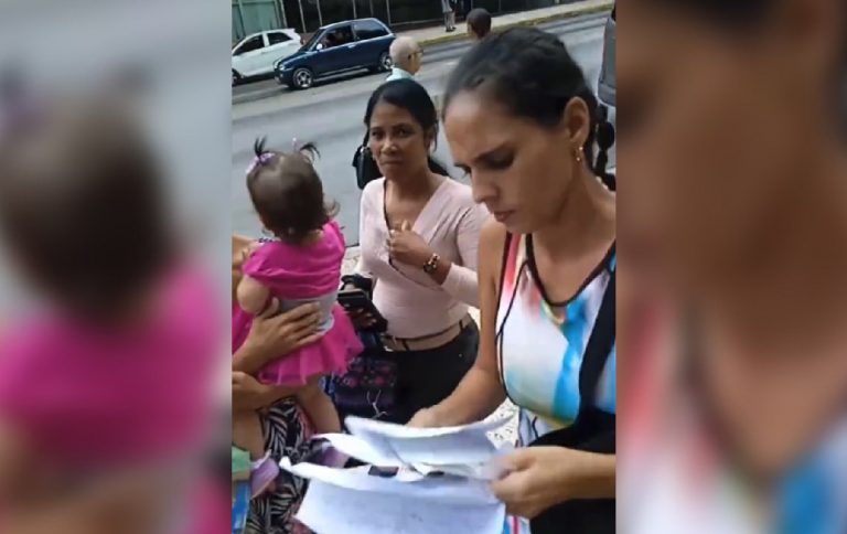 La Habana: madres cubanas se plantan frente al Minsap y exigen tratamiento para sus hijos