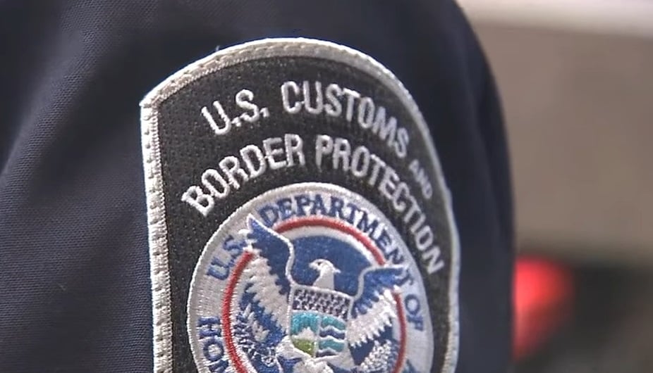 Los agentes del CBP pueden negar la entrada al país a los beneficiarios del parole humanitario.
