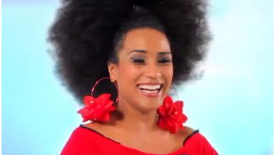 Cantante cubana Aymée Nuviola. (Captura de pantalla © Aymée Nuviola- YouTube)