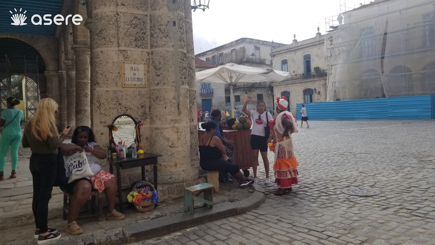 Imagen ilustrativa de turistas en La Habana. (Foto © Asere Noticias)