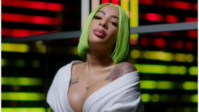 Yailin en video de 'Bad Bxtch'. (Captura de pantalla © Yailin La Más Viral- YouTube)