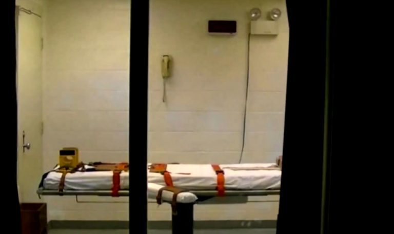 Primera vez en la historia: EEUU ejecuta a un preso con gas de nitrógeno