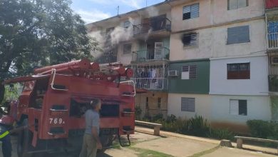 Cubano incendia apartamento de su expareja en Morón. (Foto © Leonel Iparraguirre González-Facebook)