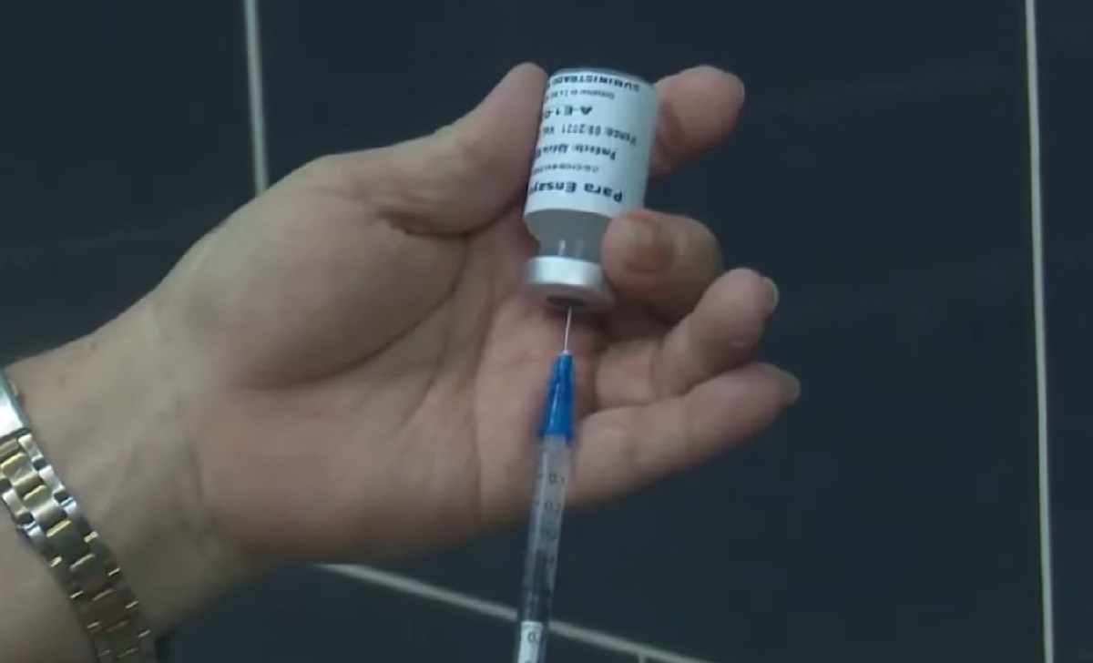 Imagen ilustrativa del candidato vacunal Abdala. (Captura de pantalla © Cubadebate-YouTube)