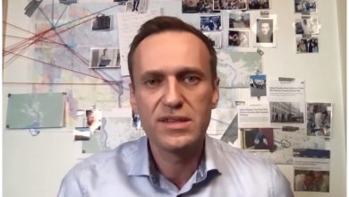 Alexei Navalny, activista y prisionero político ruso, había sobrevivido varios atentados previos. (Captura de pantalla © CNN- YouTube)