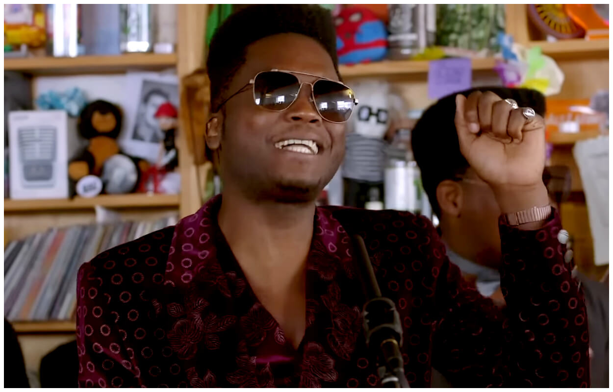 Cimafunk es uno de los artistas cubanos que se abre camino poco a poco en la escena internacional. (Captura de pantalla NPR Music- YouTube)