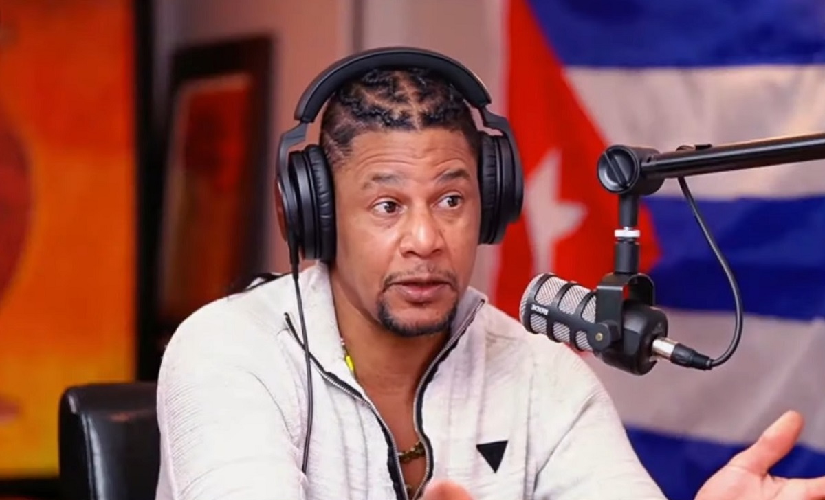 Exmecánico de los Castro rompe el silencio: estos son los secretos revelados. (Captura de pantalla © El mundo de Darwin-YouTube)