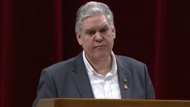 Imagen del exministro de Economía, Alejandro Gil. (Captura de pantalla © Ministerio de Economía y Planificación de Cuba-YouTube)