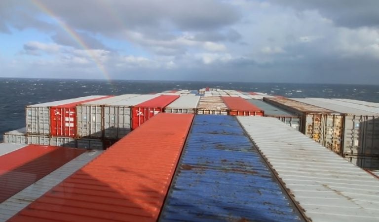 Buque con capacidad para 17.000 toneladas de carga zarpa de EEUU hacia Cuba