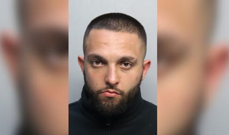 Cubano es arrestado en Miami por agredir a su propia madre