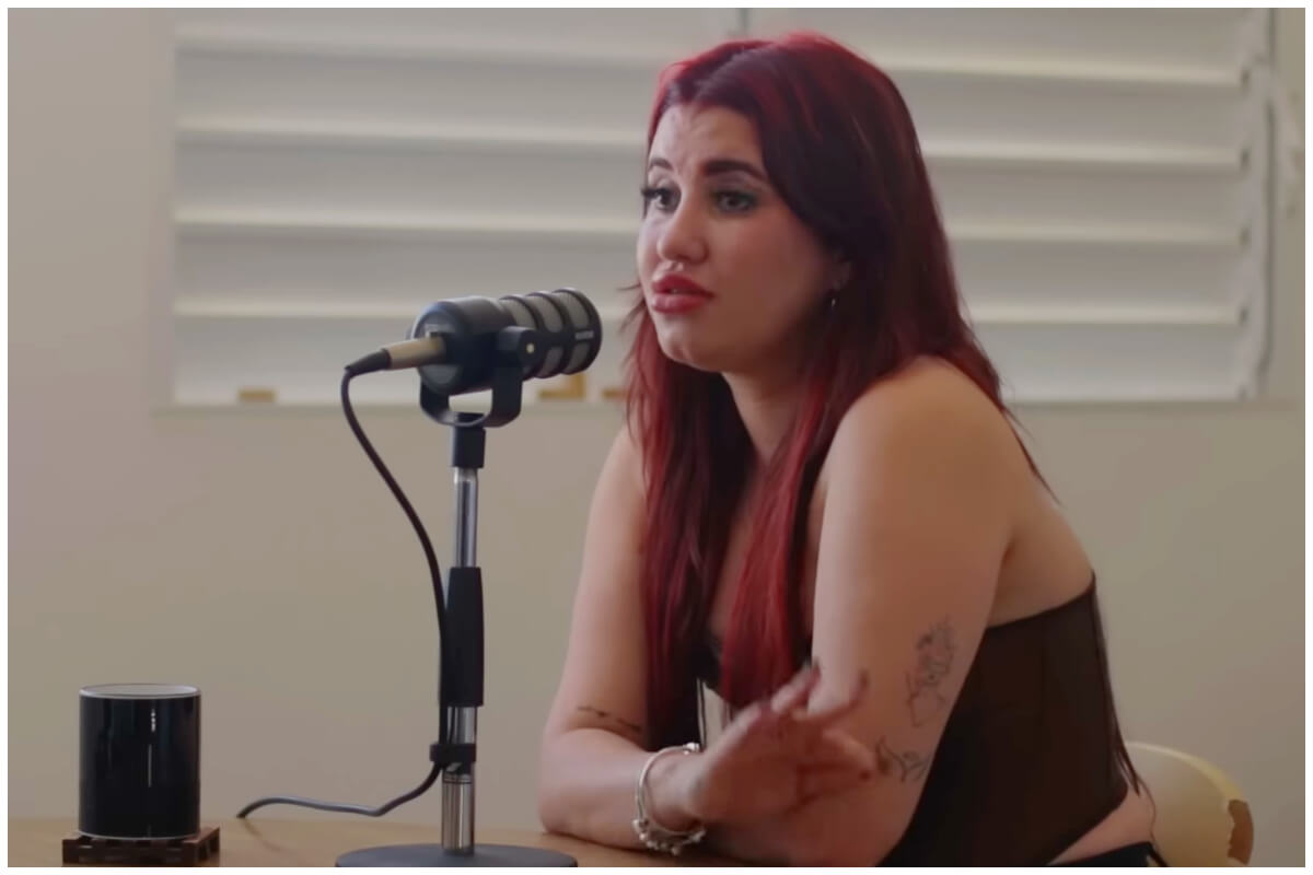 Dina Stars compartió una visión particular sobre su contenido de Cuba y le llovieron críticas. (Captura de pantalla © El podcast de Ale- YouTube)