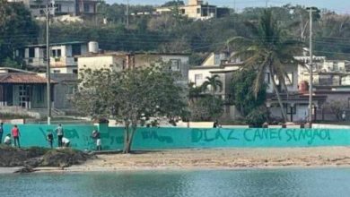 Aparecen mensajes en contra de Díaz-Canel en Matanzas. (Foto © Adrian González García-Facebook)