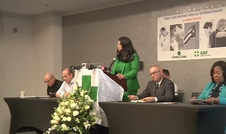 Médicos cubanos exiliados en EEUU podrían trabajar en Latinoamérica